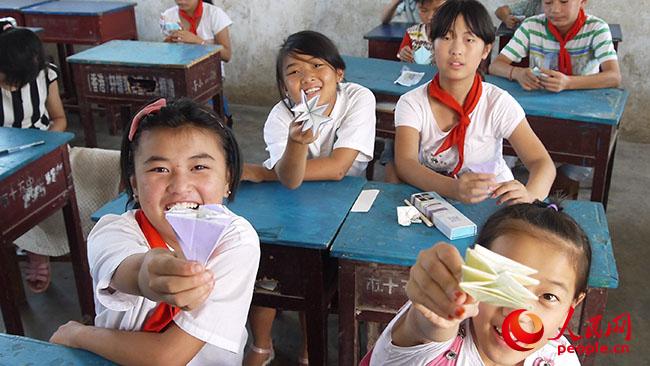 ϿƼW(xu)һһ·x(w)֧c(zhn)ؚ{(dio)Ќ`F(tun)ꖿh¹ɽ(zhn)uŸG_չx(w)֧̺ͷؚ{(dio)У־Ը߽oӂ_O(sh)ֹnãD麢ӂչʾֹƷF(tun)ṩ