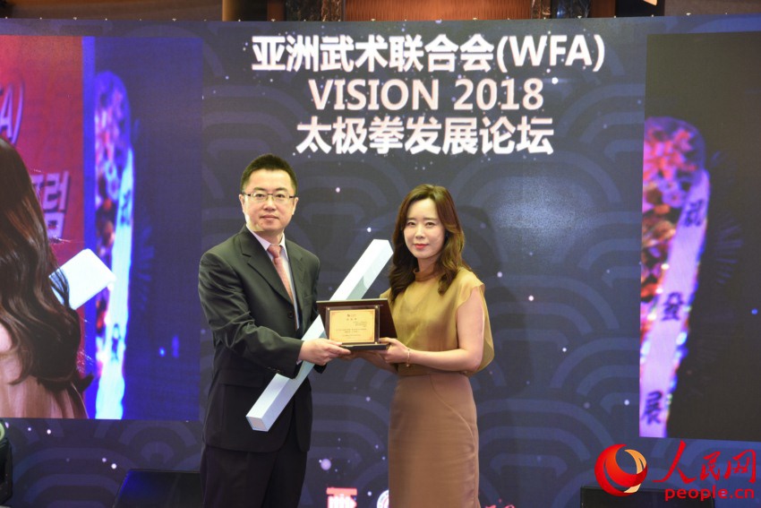 񲨿ЇQٕvn̎ϯ܊Cl˸xơርz