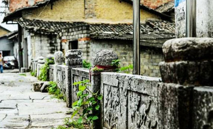 eݹ(zhn)ƾõĚvʷ˹eݳĻNSĚvʷľ^Ceꖚvʷľ^ľAԔ(x)CZYYW eꖿheݹ(zhn) Ͷ 