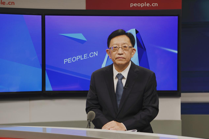 中國節能環保集團有限公司黨委書記、董事長宋鑫做客人民網。人民網記者 王曉嘯 攝